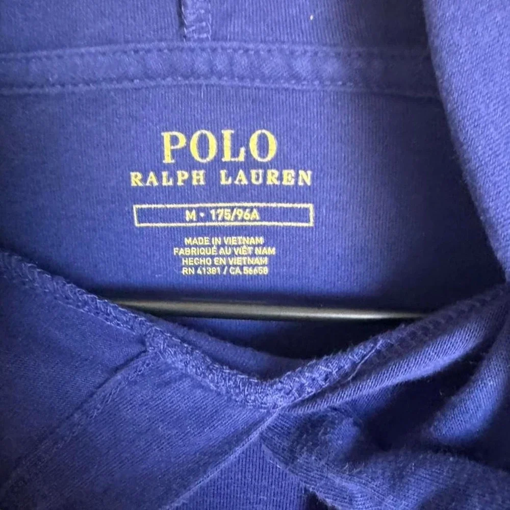 Classic Polo Ralph Lauren long-sleeve hooded t-shirt- Size M